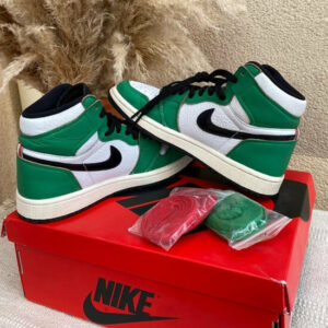 Get the Classic Look with the Best Jordan 1 Replica Sneakers on DHgate!